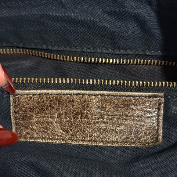 Balenciaga City Bag - Picture 7 of 8